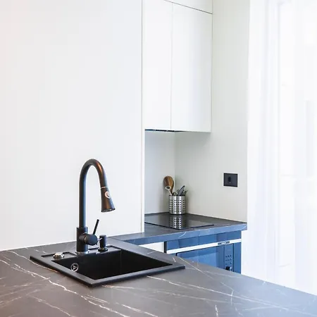 Waterfront By Alezzi Infinity & דירה *
